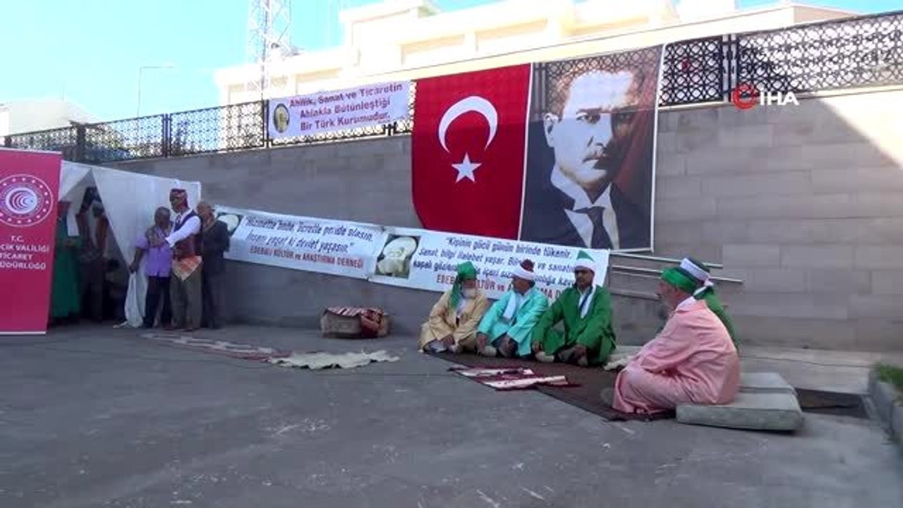 Ahilik teşkilatını reisi olan Şeyh Ebebali'nin şehrinde Ahi geleneğini yaşattılar