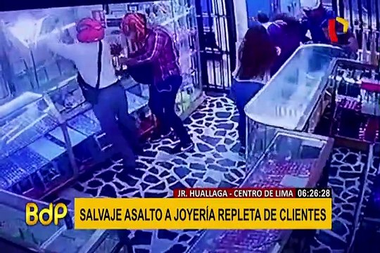 Cercado de Lima: sospechan que asaltantes de joyería serían extranjeros