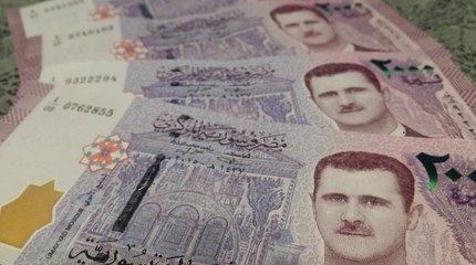 شاهد.. تناقض في تصريحات مسؤولي النظام تكشف عجزه الاقتصادي