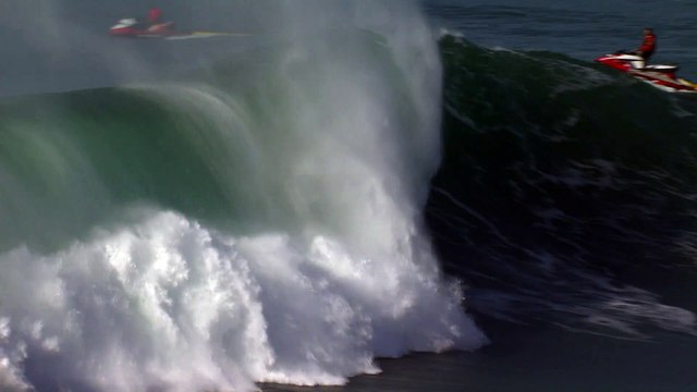 Natxo Gonzalez Gets Barreled on Gigantic Perfect 10 at Nazare