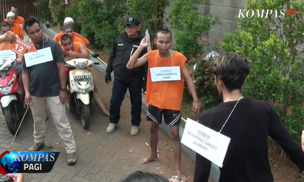 Polisi Gelar Rekonstruksi Pembacokan yang Dilakukan Geng Motor All Star