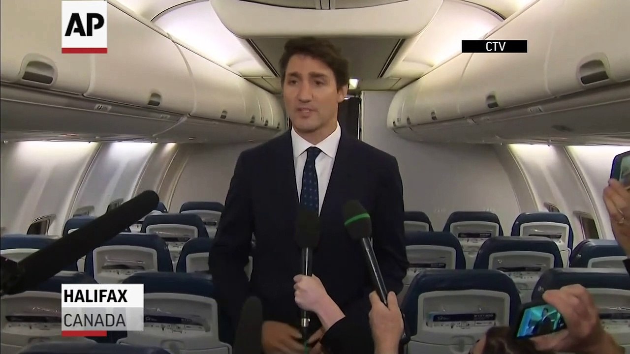 Le premier ministre du Canada, Justin Trudeau, accusé de racisme après la publication d'une vielle photo où il a le visage grimé "en noir" lors d'une soirée étudiante