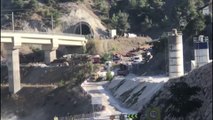 Kılavuz tren tünelde raydan çıktı: 2 ölü - BİLECİK