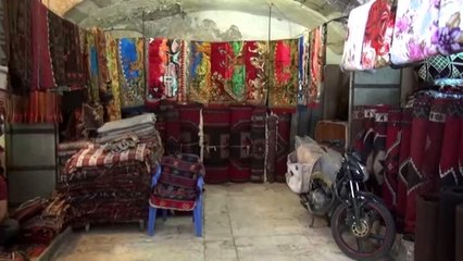 450 yıllık tarihi Sipahi Pazarı teknolojiye direniyor