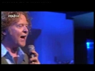 Simply Red - The World And You Tonight (Live 18-11-2007)
