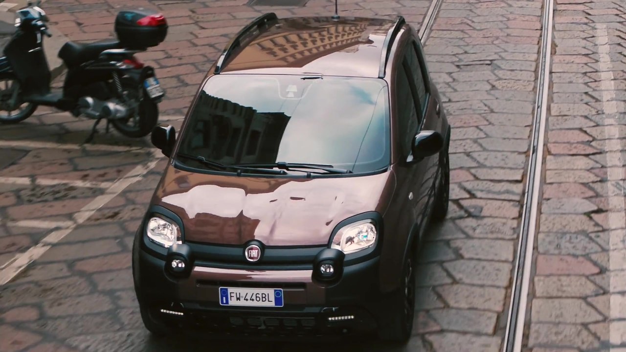 Fiat Panda Trussardi Trailer