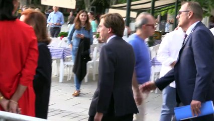 La jet set española se da cita en el Teatro Real con los Reyes