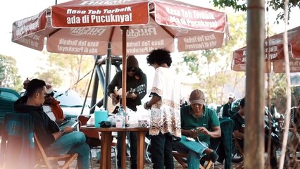 ANGGA CANDRA BAPERIN CEWE CIREBON YANG LAGI MEETING