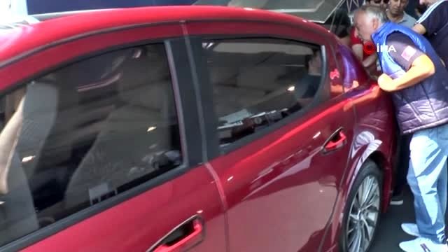 Yerli ve elektrikli otomobil TEKNOFEST'te görücüye çıktı