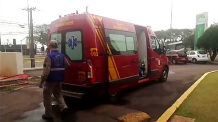 Homem sofre crise convulsiva e precisa ser socorrido na Av. Tancredo Neves