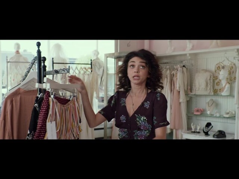 Watch Sarah Hyland and Jenna Dewan in an Exclusive Scene From Rom-Com The Wedding Year