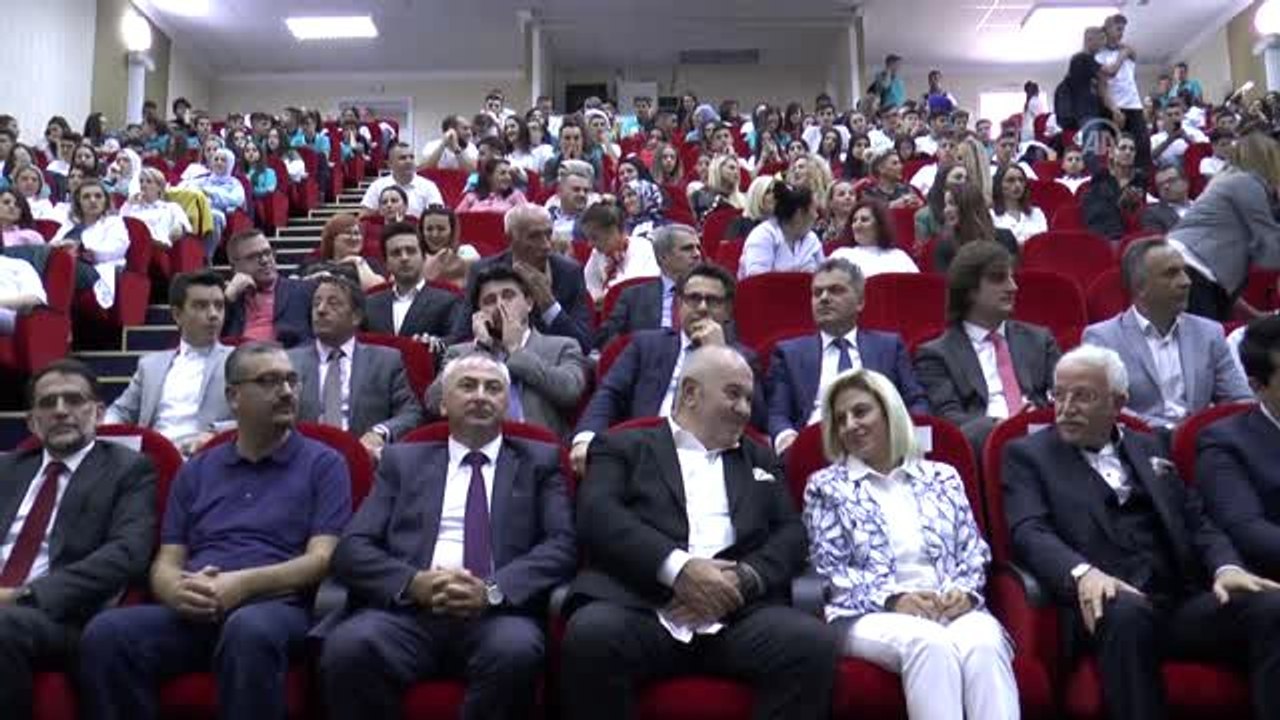 Kuzey Makedonya'daki Maarif okulunda yeni eğitim öğretim yılı