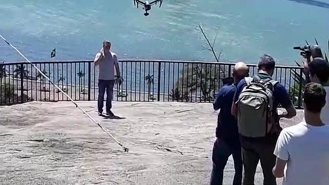 Luciano Huck grava quadro do Caldeirão do Huck , da Globo, no Convento da Penha, no ES