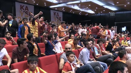 Kayserispor için yardım gecesi düzenlendi