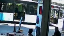 Otobüs şoföründen yaşlı adama darp iddiası