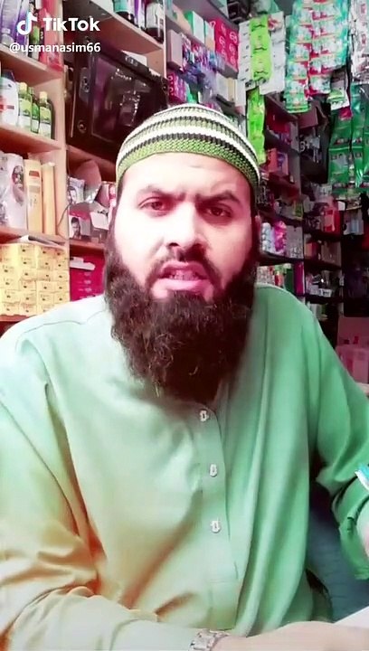 Famous Molvi - Aag Lagane Wali Ashiya Ko Yahan Se Door Rakhen