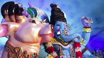 Bhushan Kumar Wid Wife Divya Kumar & Both SIsters ZABARDAST Dancing & Dhamal @Ganpati Visarjan