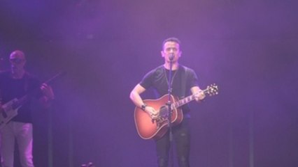 Fonseca canta para impedir que las redes sociales le quiten la magia al amor