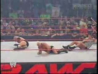 WWE -  Goldberg vs. Ric Flair (Raw 2003)