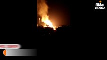 गैस एजेंसी में शॉर्ट सर्किट से लगी आग, 12 सिलेंडर फटे; धमाकों से गूंजा इलाका
