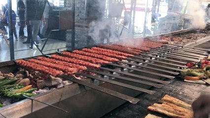 Adana, '222 metrelik şişte et pişirme' rekoruna hazırlanıyor