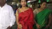 Tollywood Actress Eesha Rebba Special Prayers at Tirumala || Webdunia Telugu News