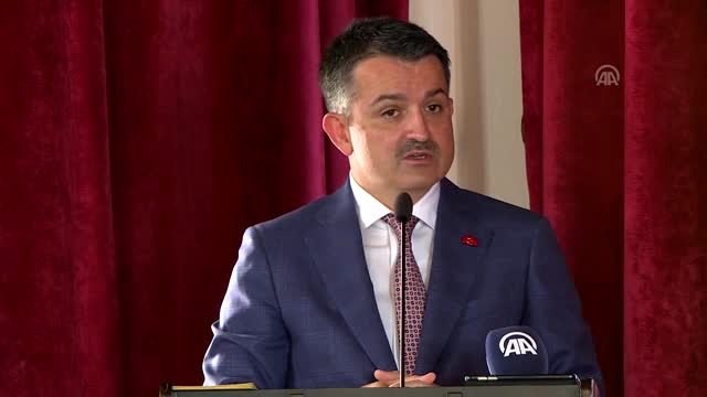 Pakdemirli: (Orman yangınları) Önce bu milletvekili çıksın PKK'yı bir lanetlesin