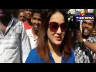 ರಾಯಚೂರು ಕೋರ್ಟ್‌ಗೆ ಹಾಜರಾದ ಪೂಜಾ ಗಾಂಧಿ