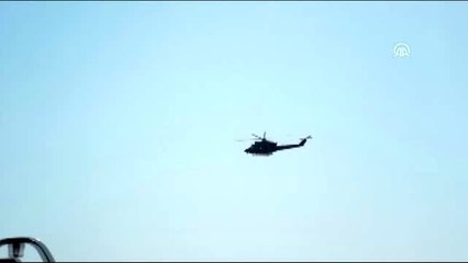 Düzensiz göçmenleri taşıyan lastik bot battı (2)