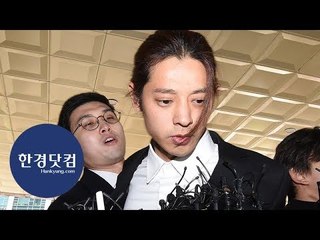 '성관계 동영상 불법 촬영 및 유포 등의 혐의' 정준영, 광역수사대 출석