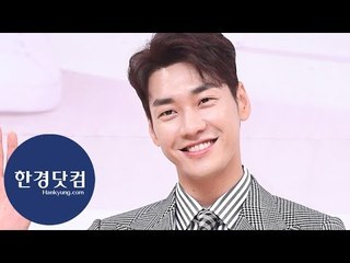 김영광(Kim Young Kwang), 女心 설레게하는 한 마디 "초면에 사랑합니다"