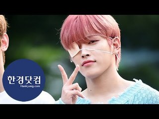 [세로직캠] 에이티즈 김홍중, 안대로 한 쪽 눈을 가려도 멋있어…'시크함 물씬~'