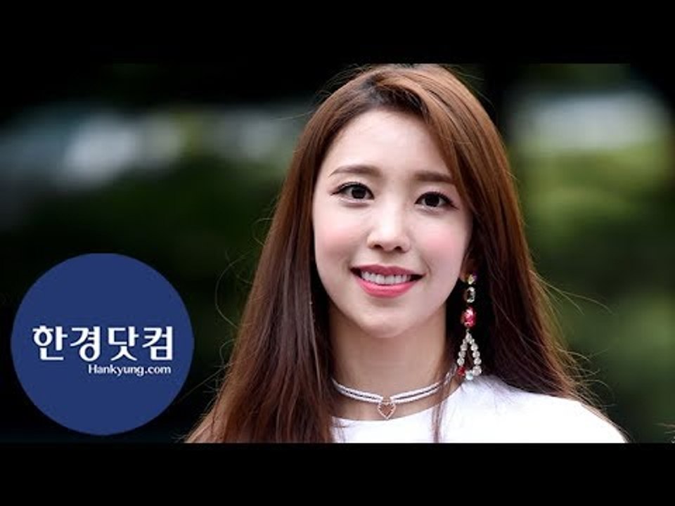 HK직캠｜파나틱스 도이, 눈 뗄 수 없는 예쁜 미소…'웃을 때 제일 예뻐~'