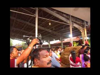 ആറ്റുകാലമ്മയെ തൊഴാന്‍ ആയിരങ്ങള്‍