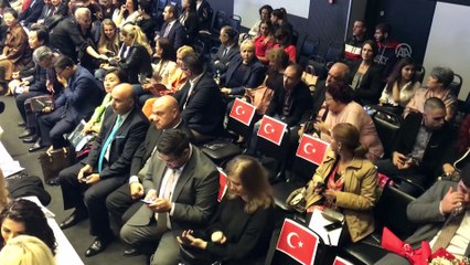 Türk modacı Özceyhan'dan Bulgaristan'da defile - SOFYA