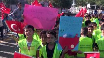 Başkan Tahmazoğlu, öğrencilerle birlikte çöp topladı