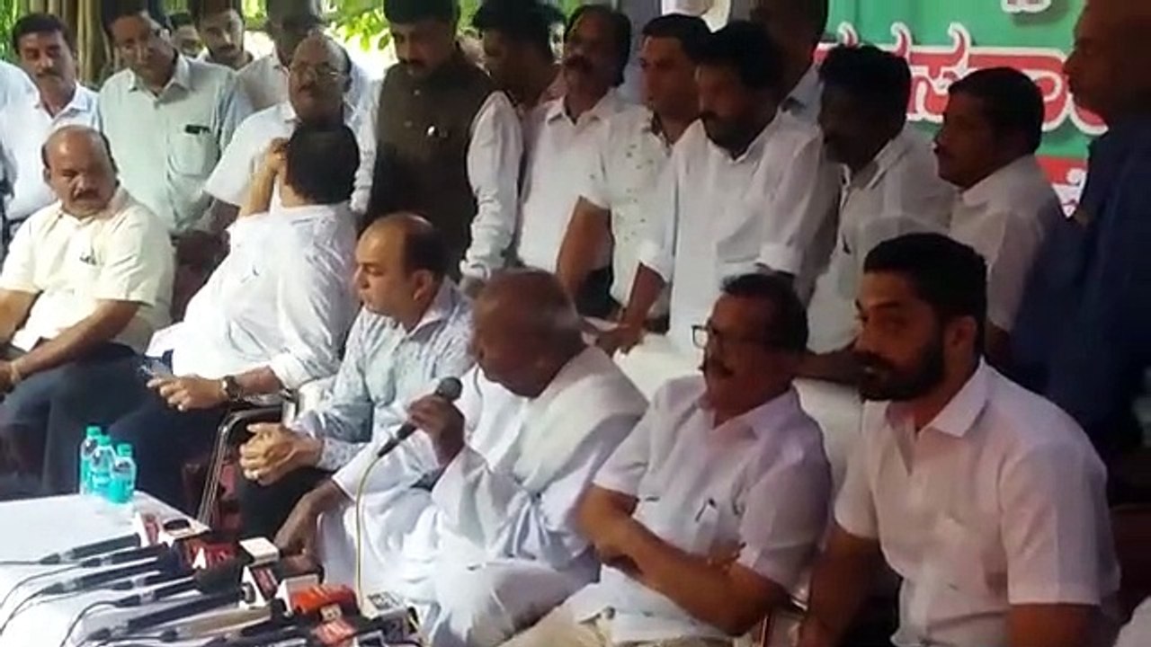 ಮಂಡ್ಯದಲ್ಲಿ ನಿಖಿಲ್ ಕುಮಾರ್ ಸ್ವಾಮಿ ಜೆಡಿಎಸ್ ಅಭ್ಯರ್ಥಿ