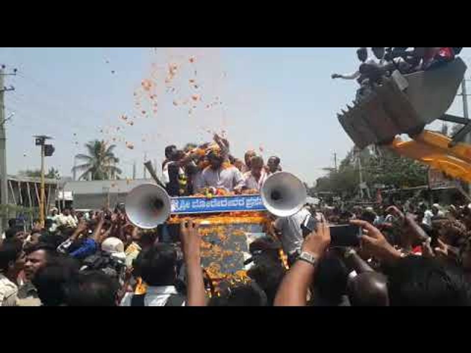 ಮಲ್ಲನಕುಪ್ಪೆಯಲ್ಲಿ ನಟ ಯಶ್‌ಗೆ ಭರ್ಜರಿ ಸ್ವಾಗತ