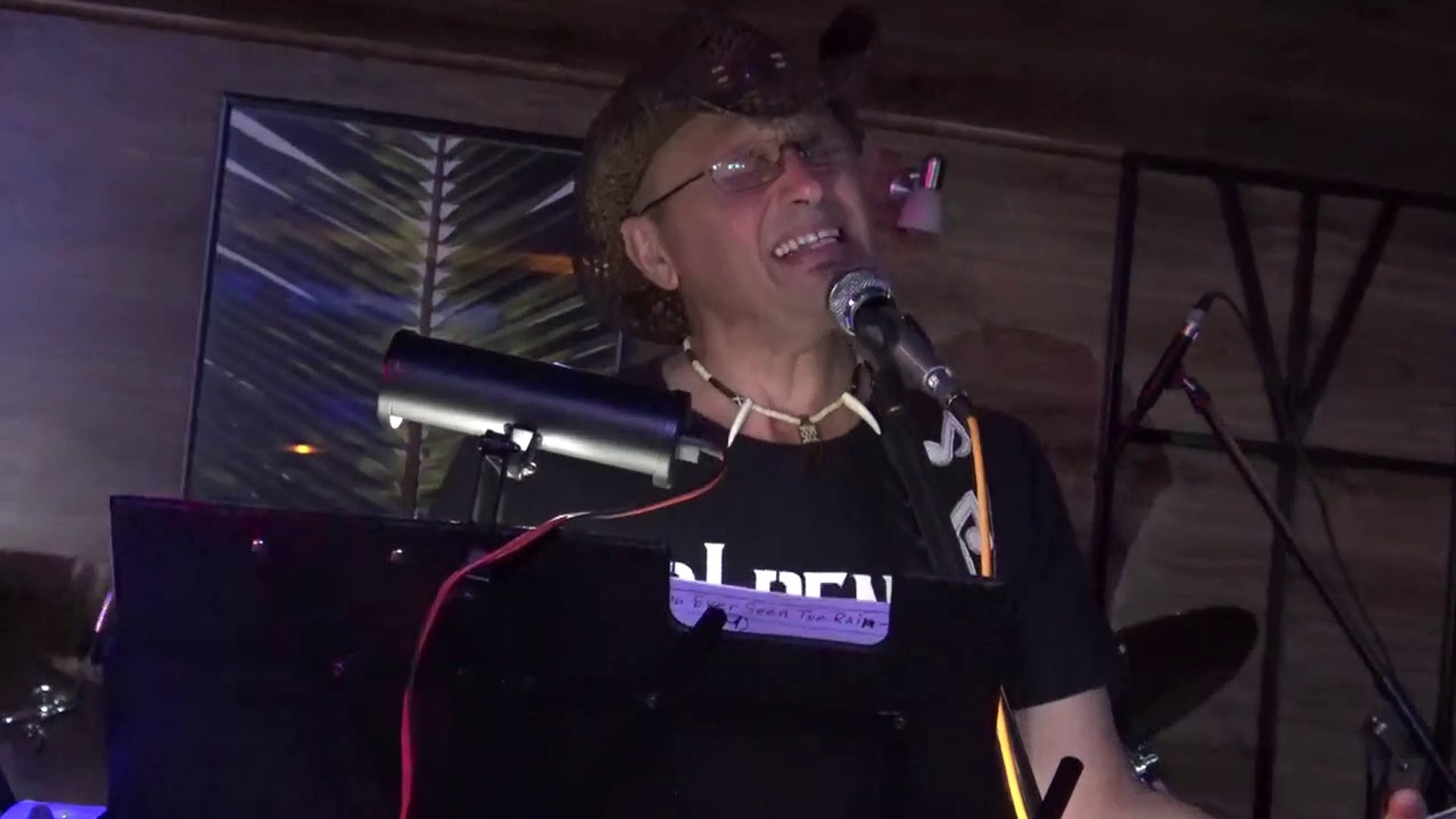 ⁣Don`t Let Me Down, изпълняват „Олдън Бийт“ от Кърджали