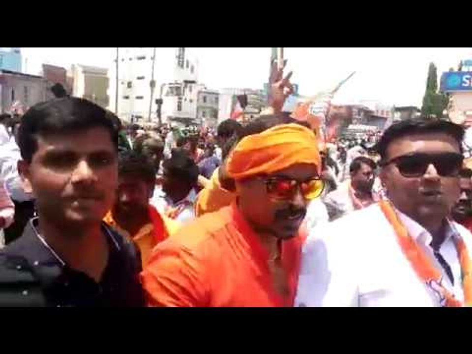 ಬಿಜೆಪಿ ಅಭ್ಯರ್ಥಿ ಬಚ್ಚೇಗೌಡ ಬೆಂಬಲಿಸಿ ಸಾವಿರಾರು ಕಾರ್ಯಕರ್ತರು ಮೆರವಣಿಗೆಯಲ್ಲಿ.