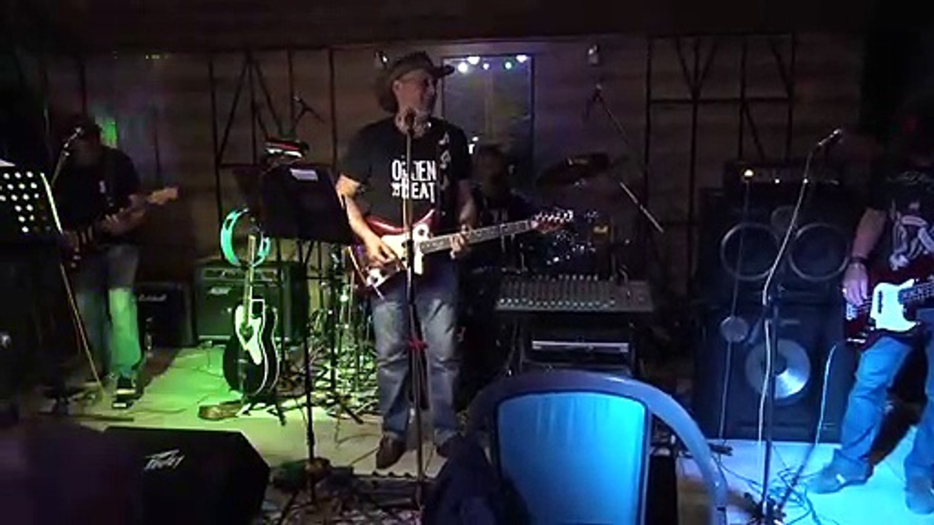 ⁣Олдън Бийт с нещо ог Black Sabbath