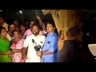 ഞങ്ങള്‍ ചവിട്ടിയാല്‍ കമ്യൂണിസ്റ്റ് പാര്‍ട്ടി ബംഗാള്‍ ഉള്‍ക്കടലില്‍ താഴ്ന്നുപോകും!