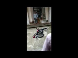 வெள்ளத்தில் மூழ்கிய நாசிக்