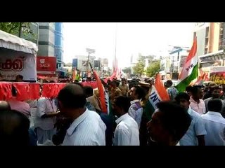 കഴിഞ്ഞതവണ നല്ല ചൂടത്ത് നമ്മള്‍ താഴെയിരുന്നു, ഇന്ന് തണലത്തിരിക്കാം!