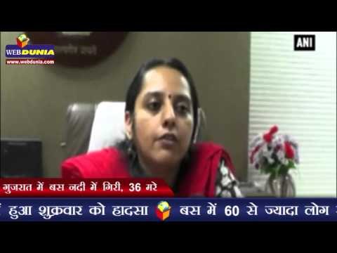 गुजरात में बस नदी में गिरी, 36 मरे | 36 die after bus plunges into river in Gujarat