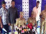 Karur police rajasekaran issuing notice /திருட்டை தடுக்க பொதுமக்களுக்கு போலீசார்