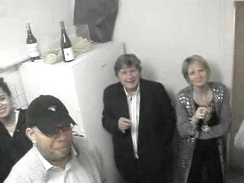MOV01565