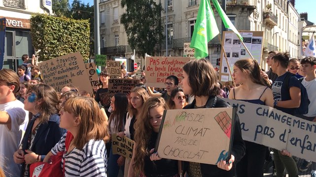 Les jeunes marchent pour le climat