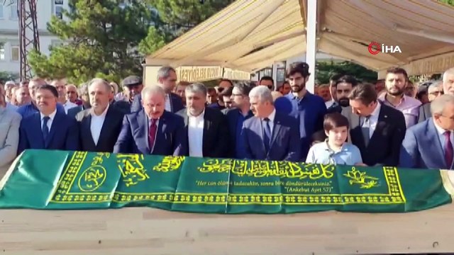 TRT eski Haber Dairesi Başkanı Nasuhi Güngör'ün babası son yolculuğuna uğurlandı