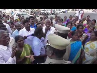 போக்குவரத்து அமைச்சரை முற்றுகையிட்ட பொதுமக்கள்: கரூரில் பரபரப்பு